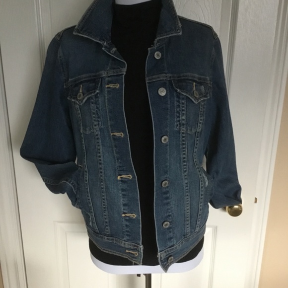 New Slightly Distressed Denim Jacket - Picture 7 of 8